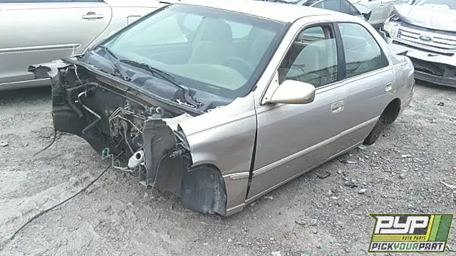 Photo of 1999 Toyota Camry