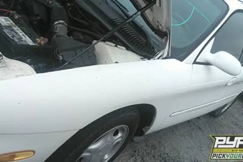 Photo of 1997 Ford Taurus