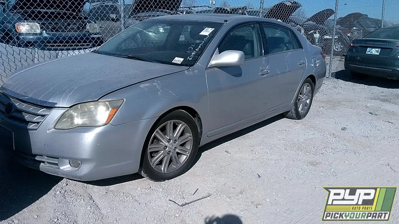 Photo of 2005 Toyota Avalon