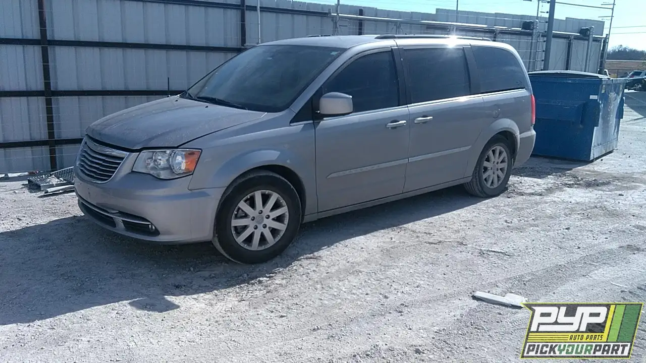 Photo of 2015 Chrysler Town & Country