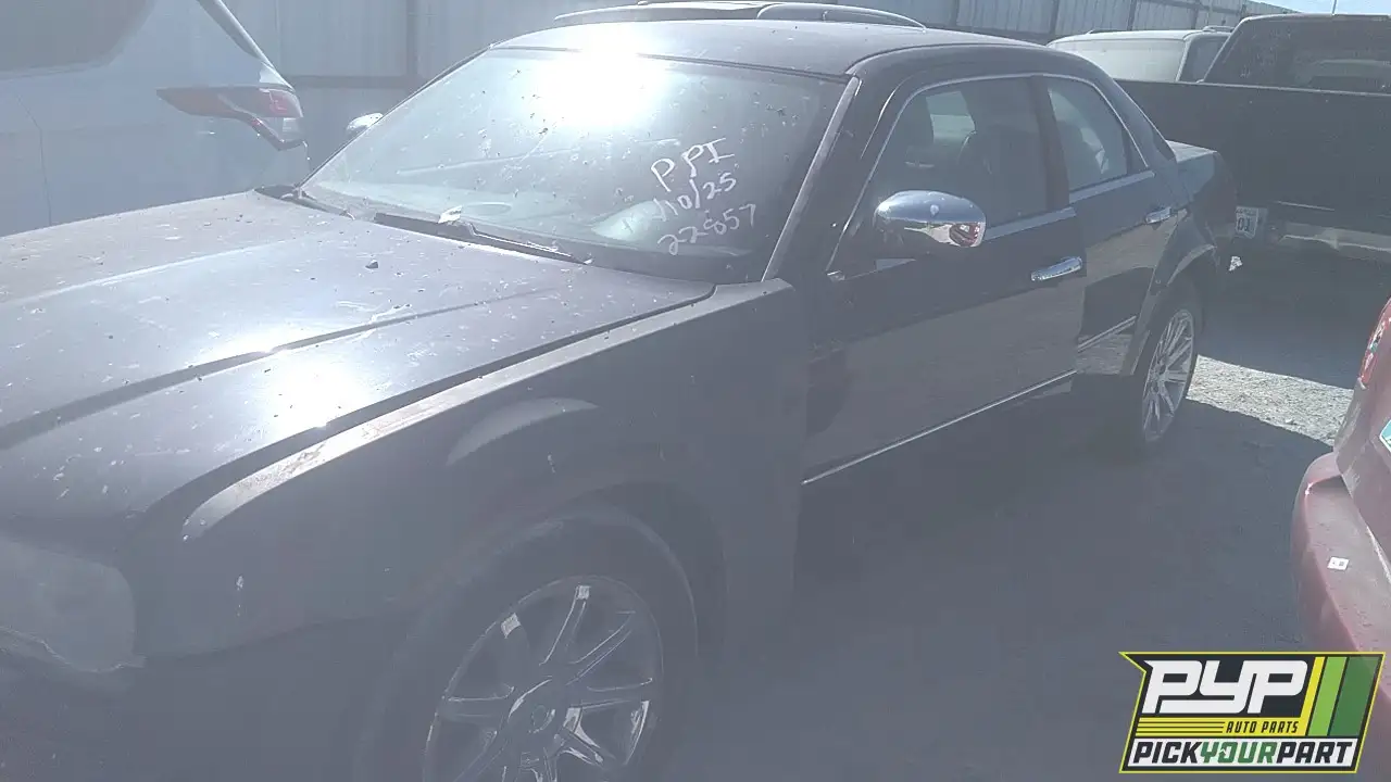 Photo of 2005 Chrysler 300