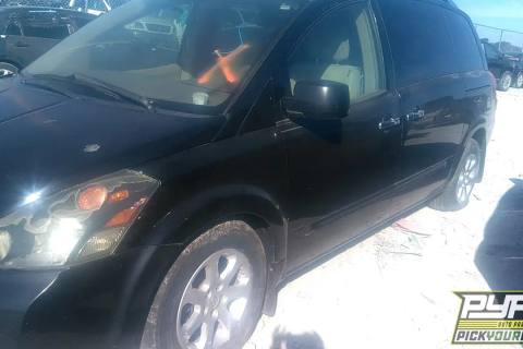 Photo of 2008 Nissan Quest