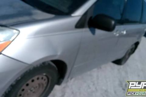 Photo of 2010 Toyota Sienna