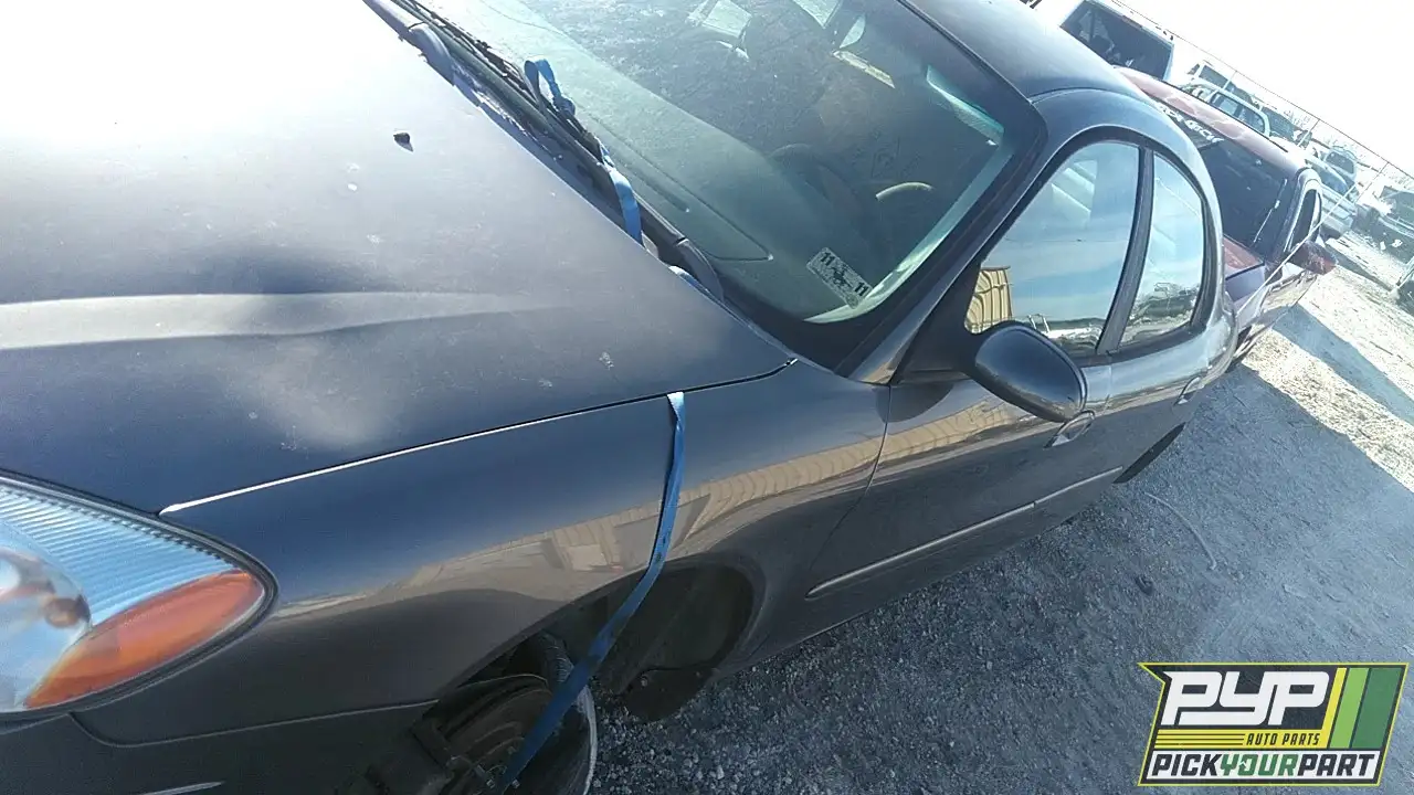 Photo of 2002 Ford Taurus