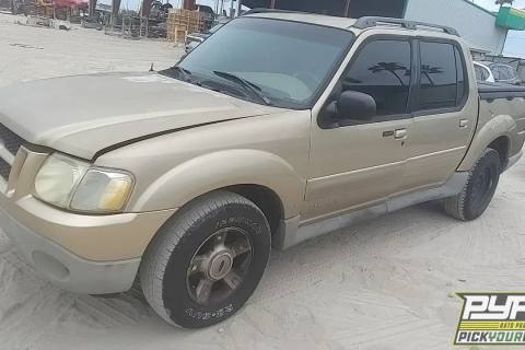 Photo of 2002 Ford Explorer Sport Trac