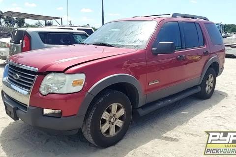 Photo of 2006 Ford Explorer