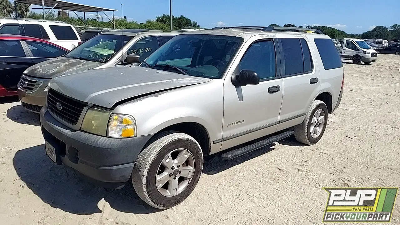 Photo of 2004 Ford Explorer