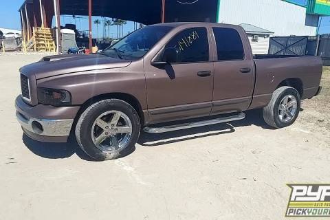 Photo of 2002 Dodge Ram 1500