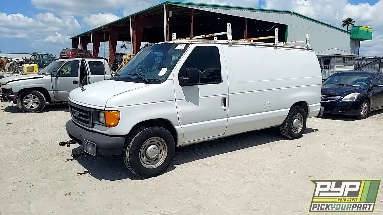 Photo of 2004 Ford E-150