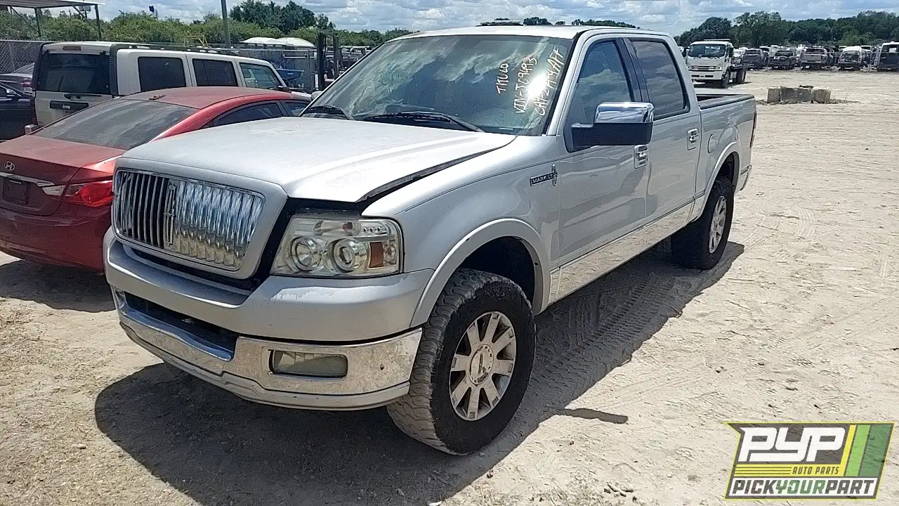 Photo of 2006 Lincoln Mark Lt