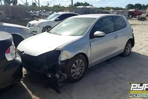 Photo of 2012 Volkswagen Golf