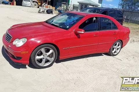 Photo of 2006 Mercedes-Benz C230