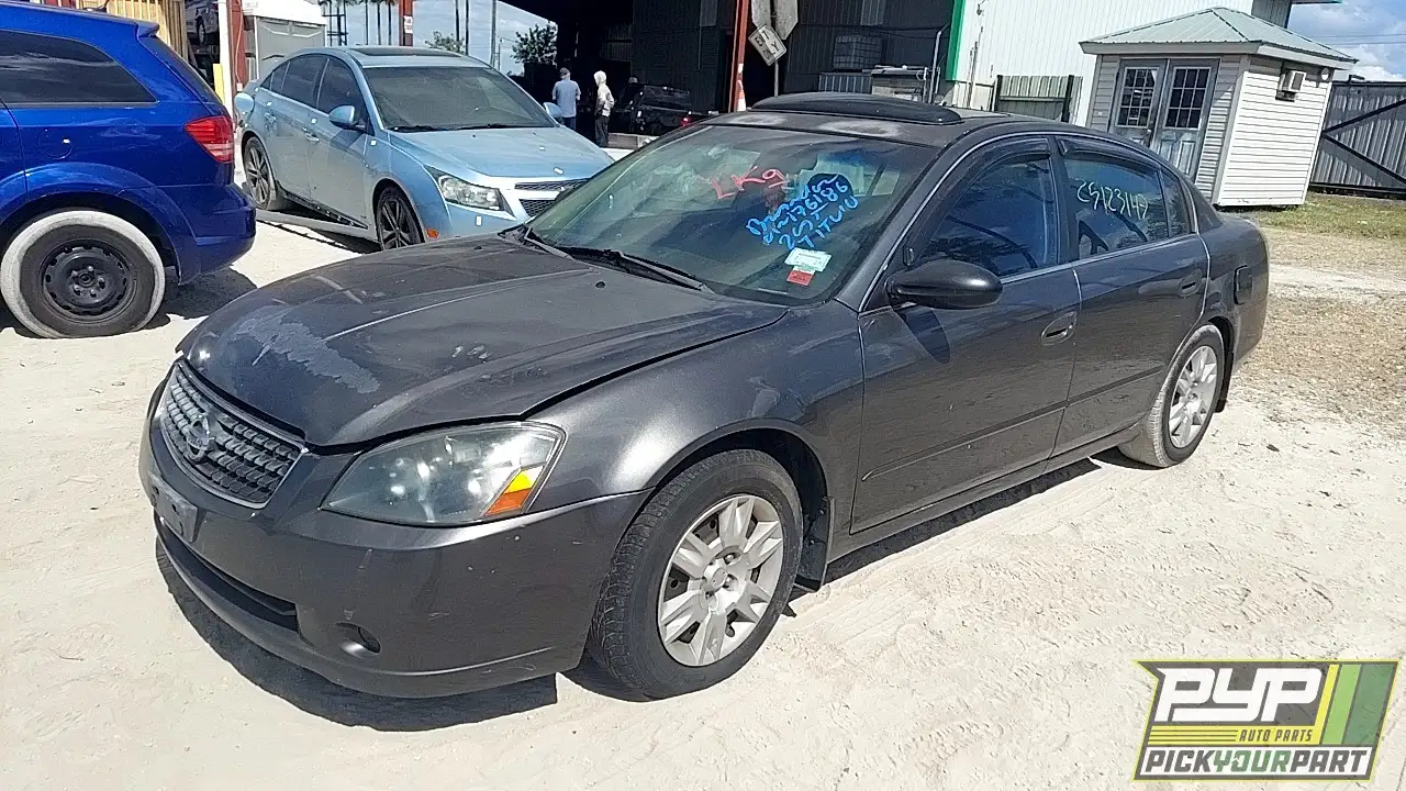Photo of 2005 Nissan Altima