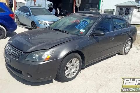 Photo of 2005 Nissan Altima