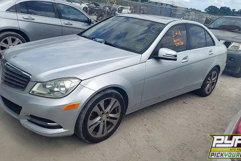 Photo of 2013 Mercedes-Benz C250
