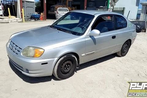 Photo of 2005 Hyundai Accent