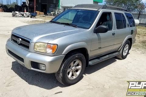 Photo of 2003 Nissan Pathfinder
