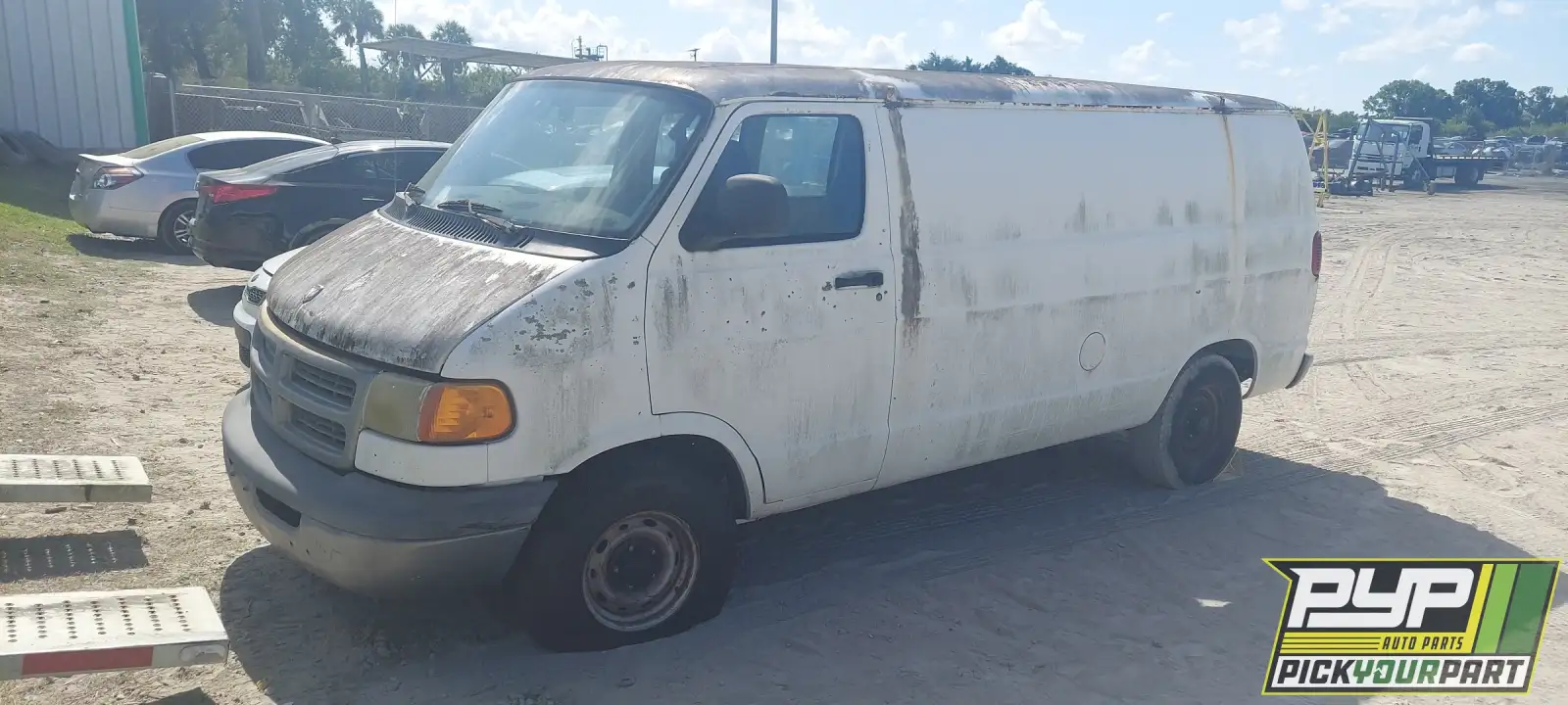 Photo of 1998 Dodge B1500
