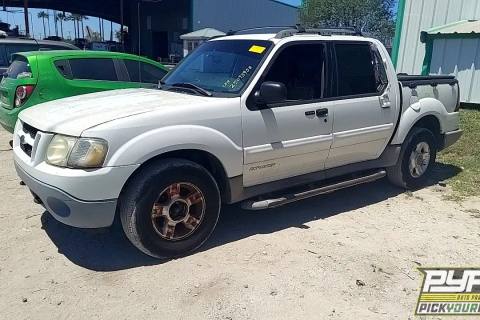 Photo of 2002 Ford Explorer Sport Trac