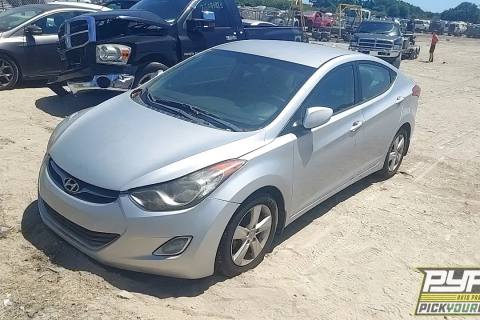 Photo of 2013 Hyundai Elantra
