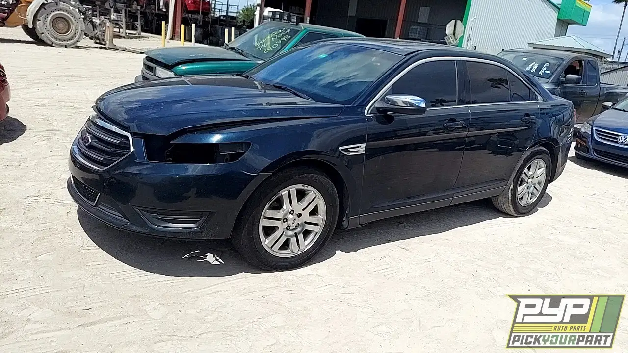 Photo of 2015 Ford Taurus