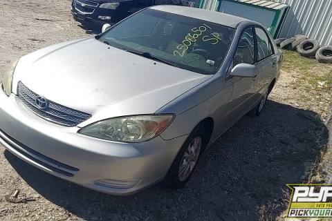 Photo of 2004 Toyota Camry