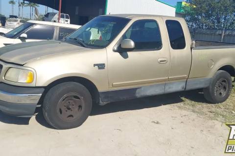 Photo of 1999 Ford F-150