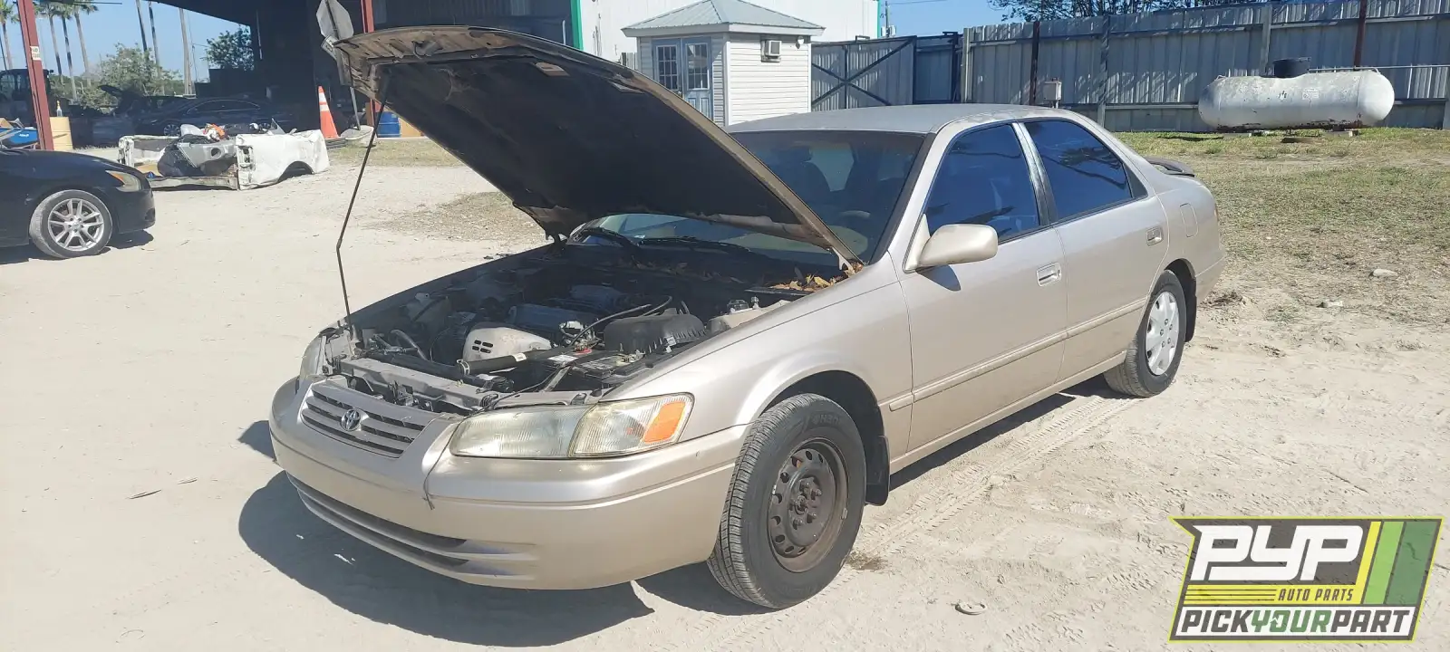 Photo of 1998 Toyota Camry