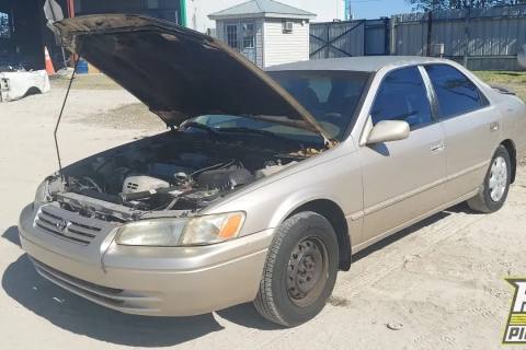 Photo of 1998 Toyota Camry
