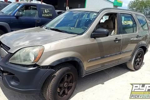 Photo of 2005 Honda Cr-V