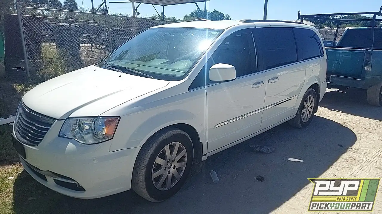 Photo of 2014 Chrysler Town & Country