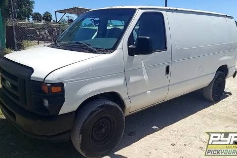Photo of 2008 Ford E-250