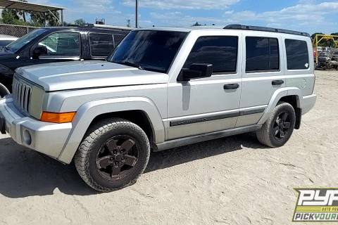Photo of 2006 Jeep Commander