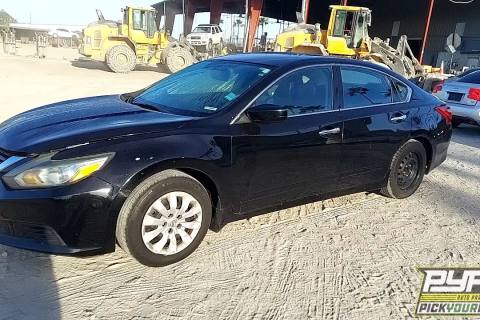 Photo of 2016 Nissan Altima