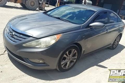 Photo of 2011 Hyundai Sonata