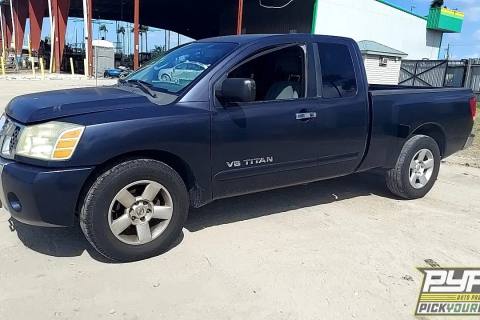 Photo of 2006 Nissan Titan