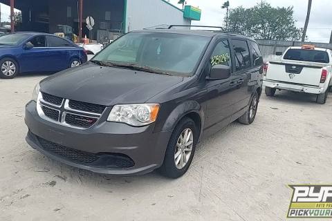 Photo of 2015 Dodge Grand Caravan