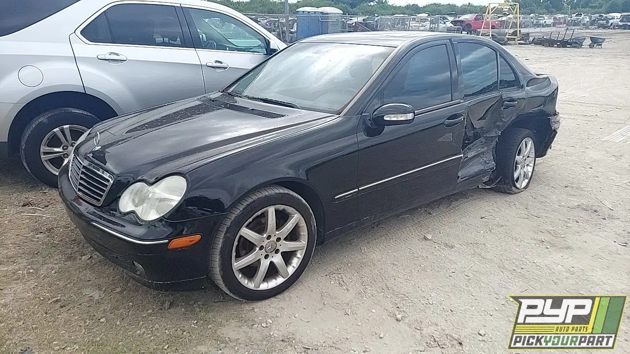 Photo of 2004 Mercedes-Benz C230