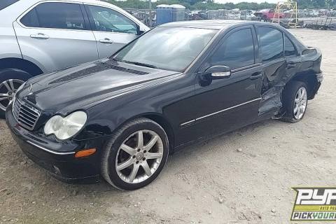 Photo of 2004 Mercedes-Benz C230