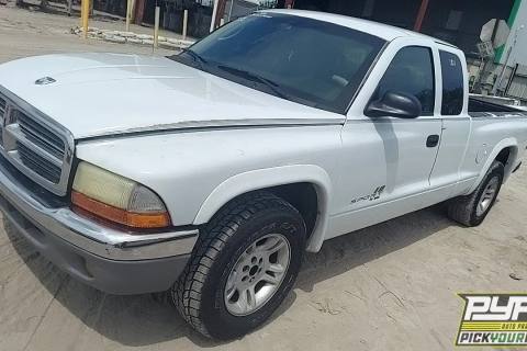 Photo of 2004 Dodge Dakota