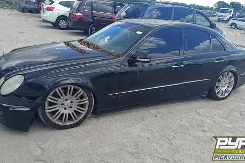 Photo of 2007 Mercedes-Benz E550