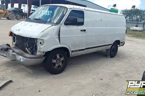 Photo of 2003 Dodge Ram 2500 Van