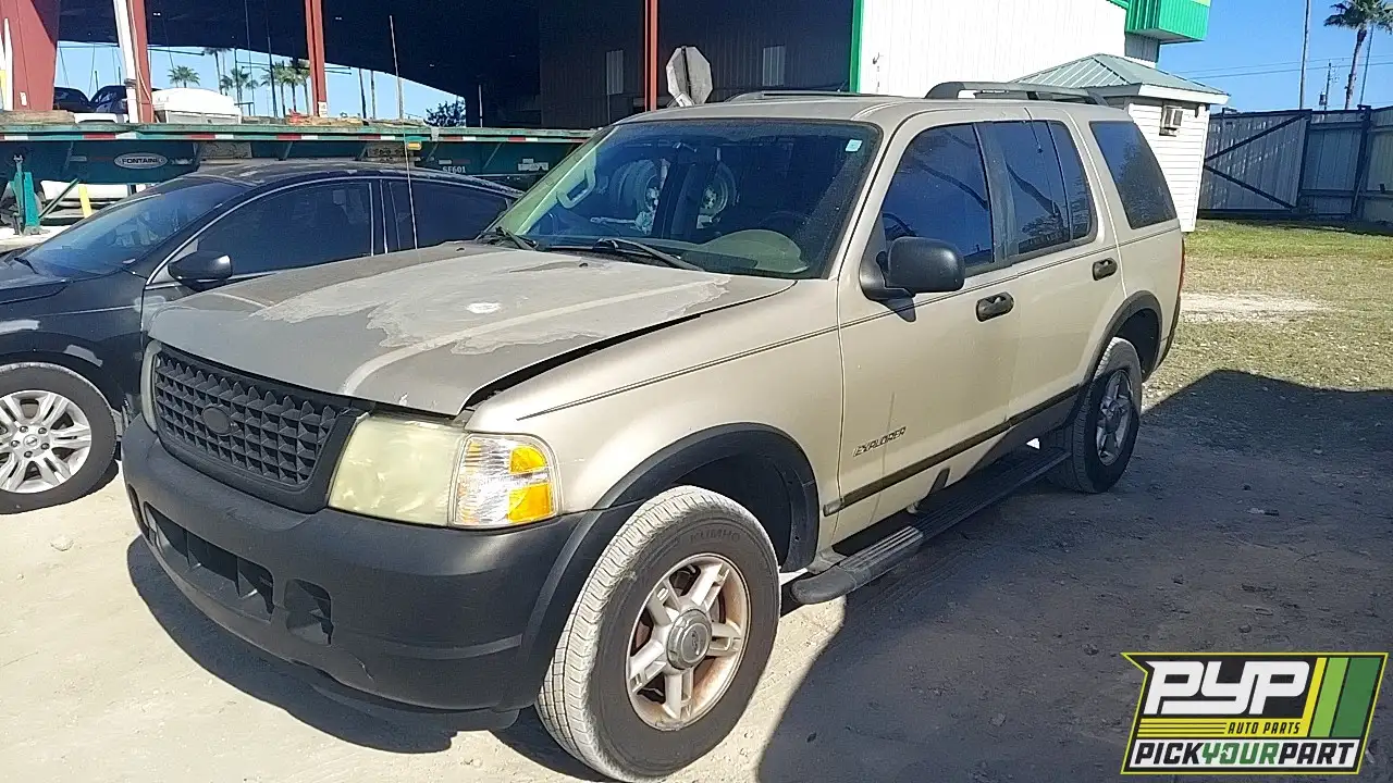 Photo of 2004 Ford Explorer