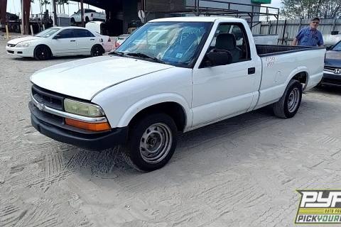 Photo of 2002 Chevrolet S10