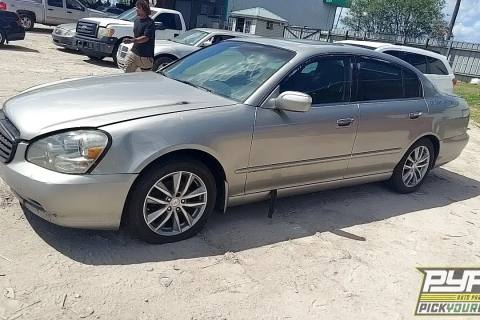 Photo of 2002 Infiniti Q45