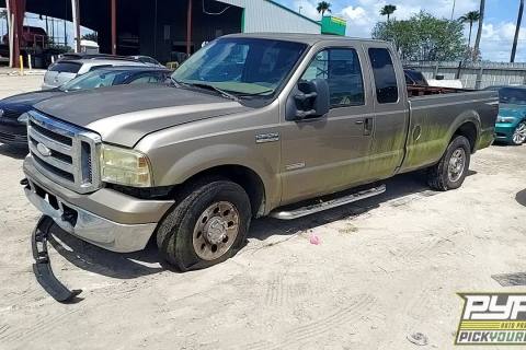 Photo of 2006 Ford F-250 Super Duty