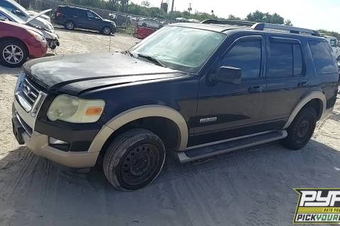 Photo of 2006 Ford Explorer