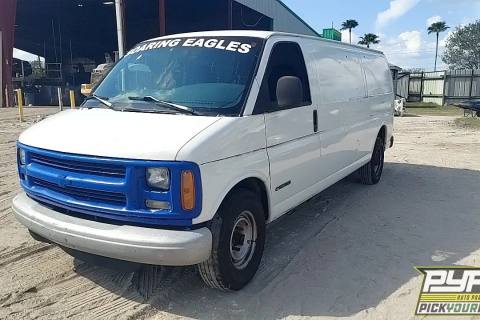 Photo of 2000 Chevrolet Express 3500