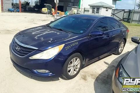 Photo of 2013 Hyundai Sonata