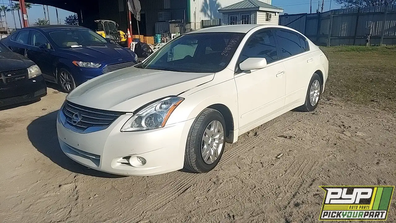 Photo of 2011 Nissan Altima
